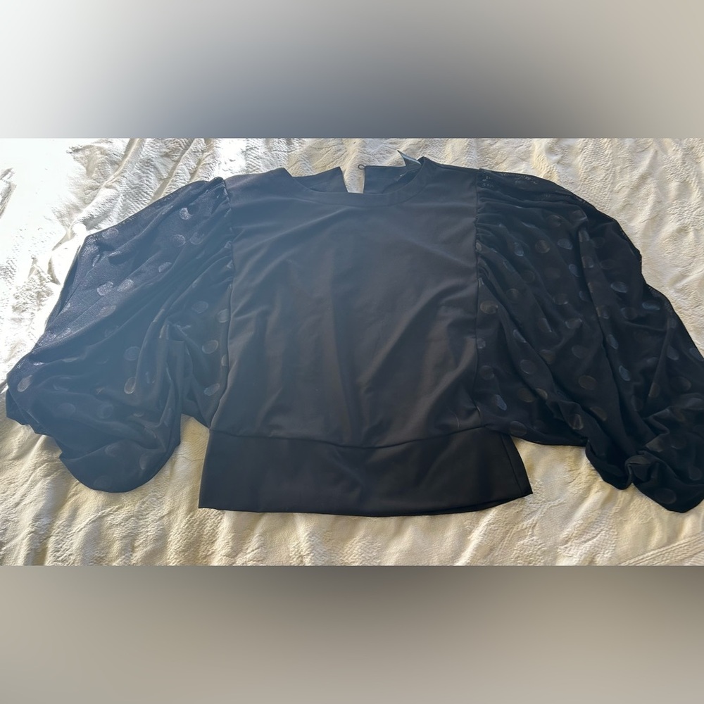 Parker and Quinn black blouse. Size M